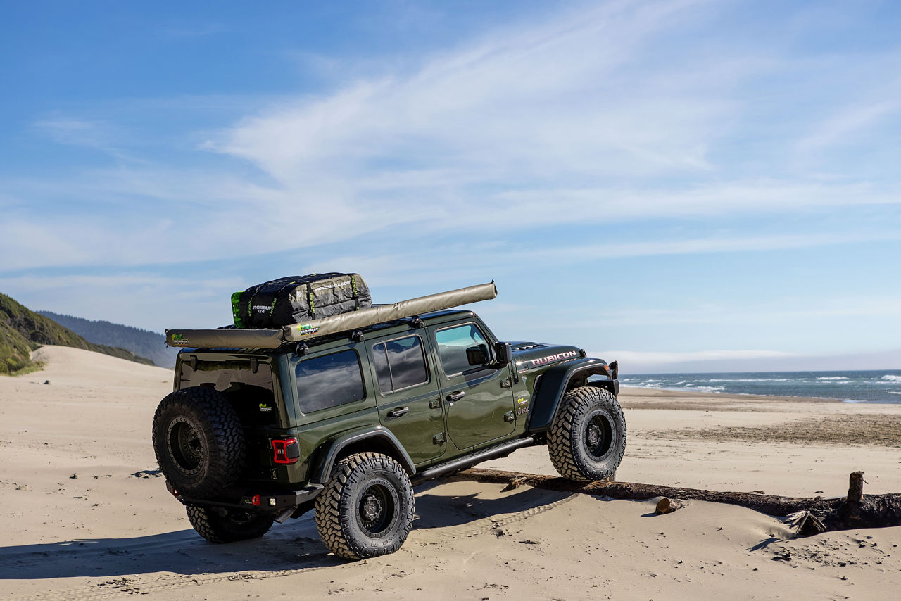 Scorpion in 3D Black w Army Green For Jeep good JK/JKU Flag Gas Cap Cover - Desert Cool Design